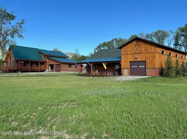 26 Yosemite Dr, Thayne, WY 83127