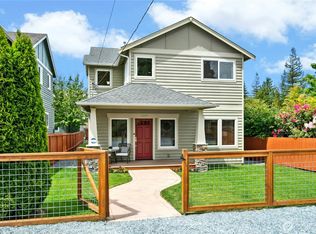 10021 42nd Ave SW, Seattle, WA 98146