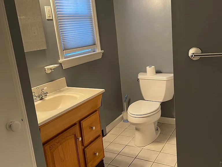33 Gorham Pl — Photo 5