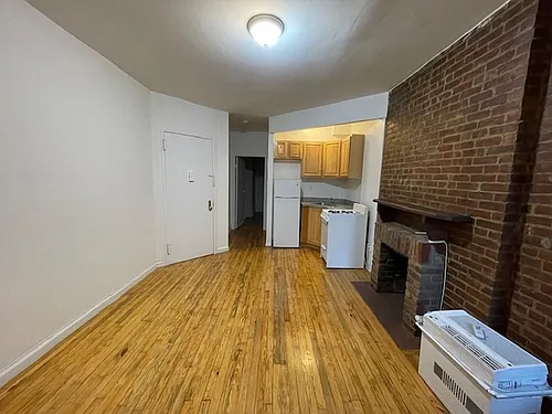 426 W 48th St #3ER Photo 1