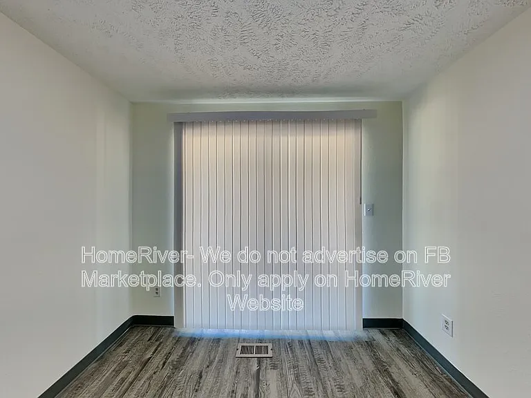 4708 S Glenrose Rd — Photo 5