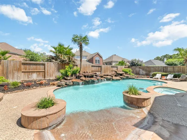 25610 Skye Springs Ln, Katy, TX 77494