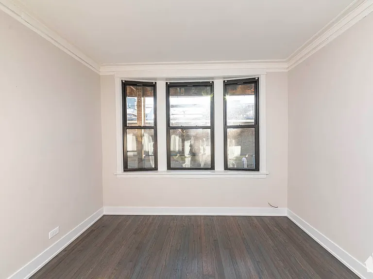2640 N Milwaukee Ave #3 — Photo 13