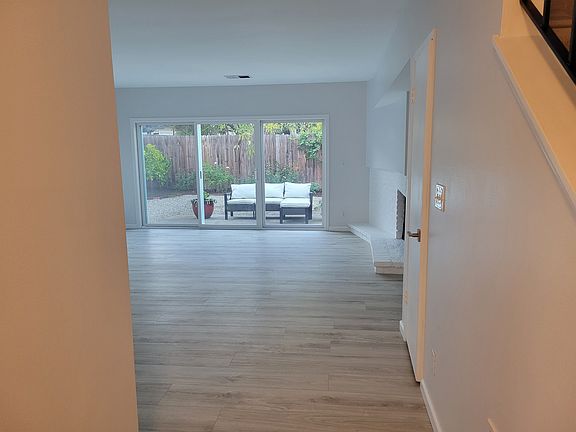 2nd image of 3724 Portofino Way