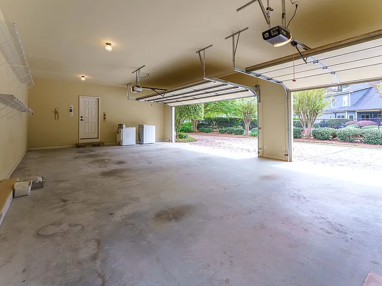 214 Chandler Walk — Photo 64