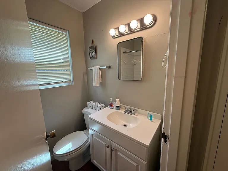 2917 Louise Dr — Photo 15