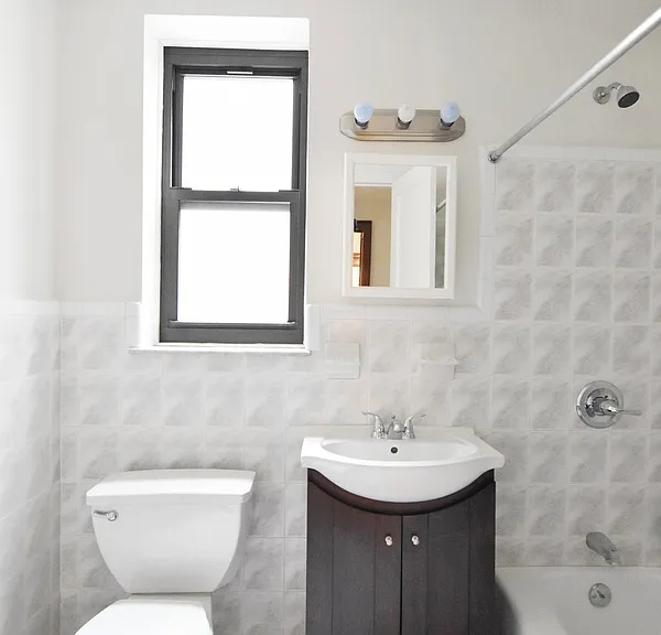 62 E 66th St #2R — Photo 15