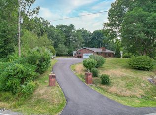 9824-9826 Coeburn Mountain Rd, Wise, VA 24293