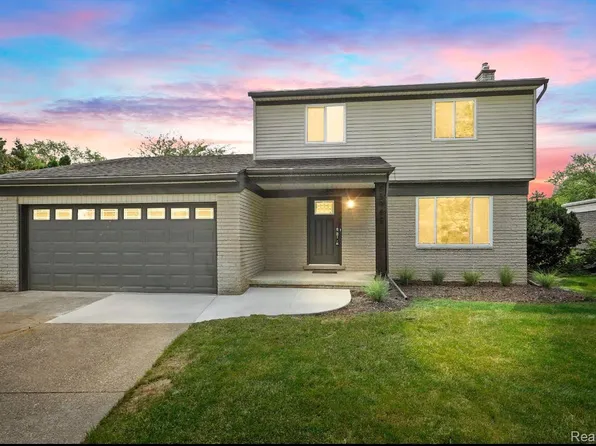 53962 Kirk Ct, New Baltimore, MI 48047