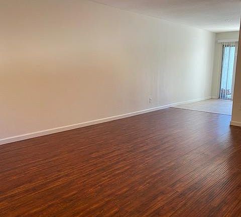 2nd image of 5336 Lake Lindero Dr