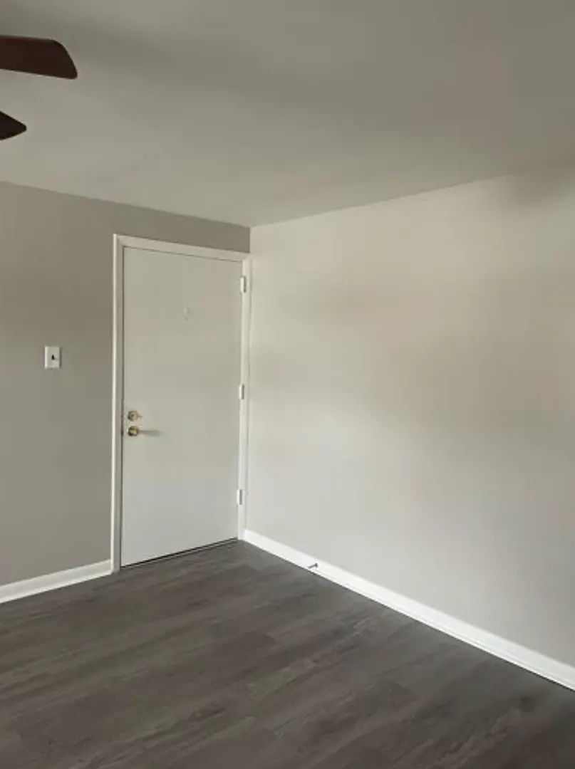 225 W. Chester Pike — Photo 3