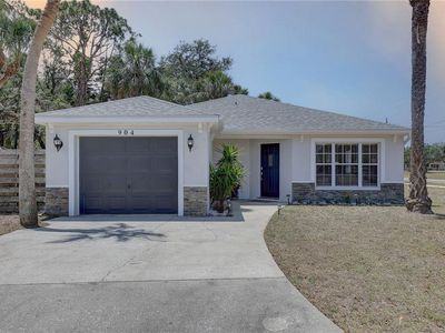 904 Winter Garden Dr, Sarasota, FL, 34243