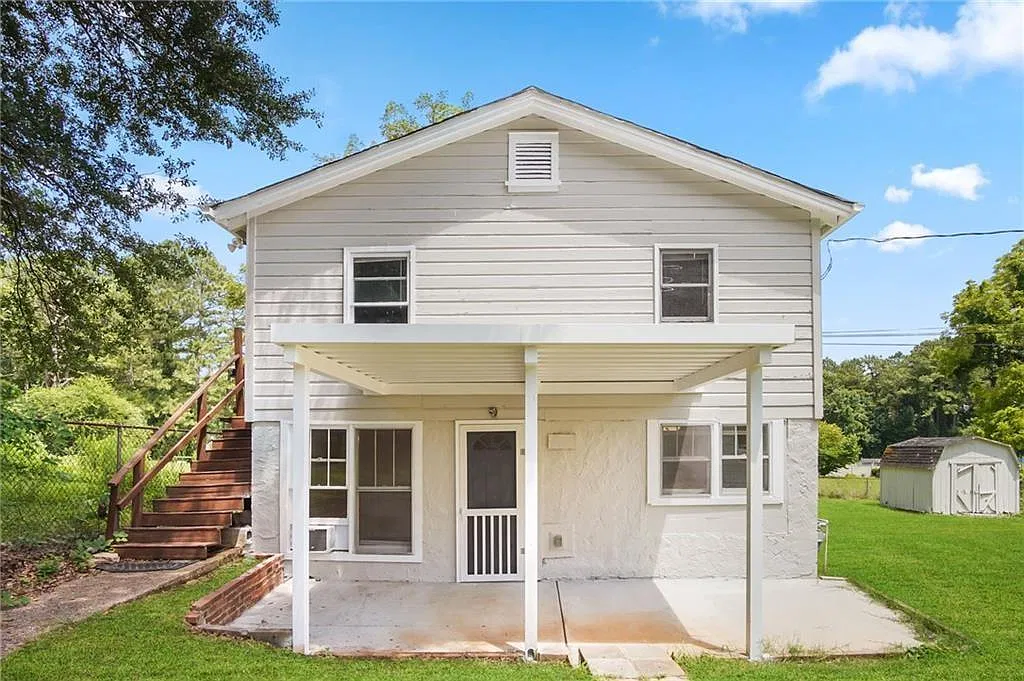 1 bed, 1.0 bath, 672 sqft, $1,300 — Photo 1