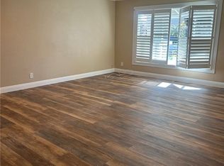 3058 Madison Ave, Costa Mesa, CA 92626