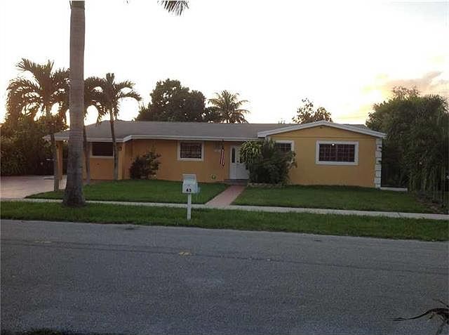1st image of 45 NE 174th Dr