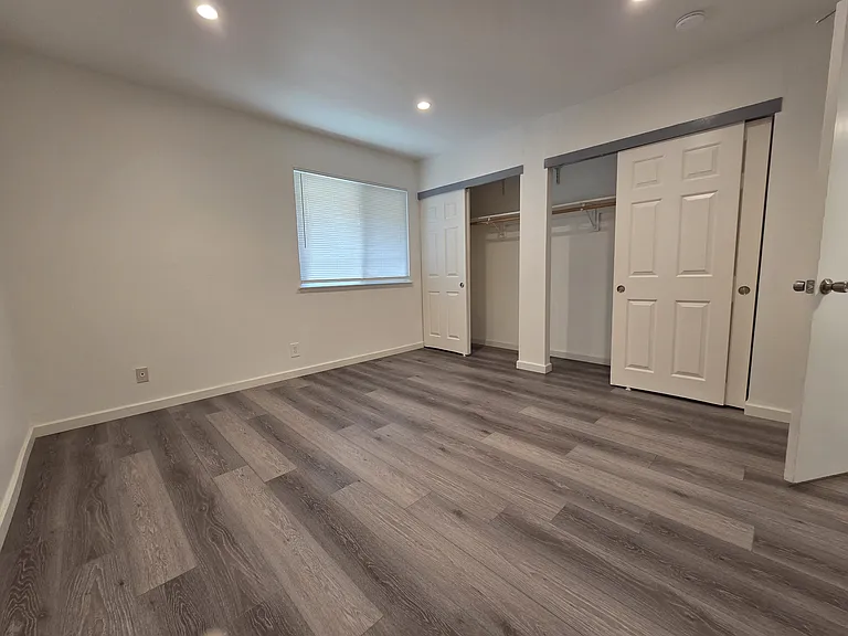 2201 Monroe St #301 — Photo 10