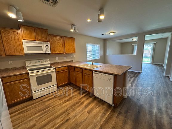 2nd image of 10153 N 115th Dr