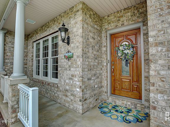 4th image of 162 Whispering Ln