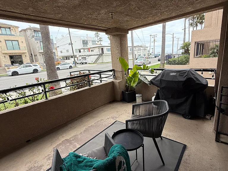 1200 Pacific Coast Hwy #106 — Photo 25