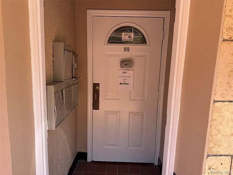 69 Glen St #4 — Photo 1