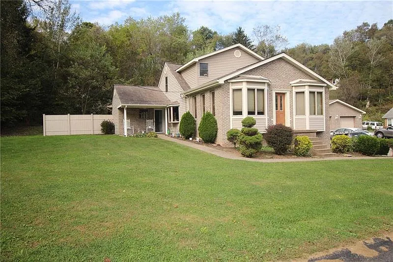 74 Mawhinney Rd photo 1