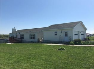 3000 Huff Rd, Cape Vincent, NY 13618