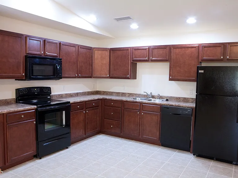 Frostwood Apartments — Photo 18