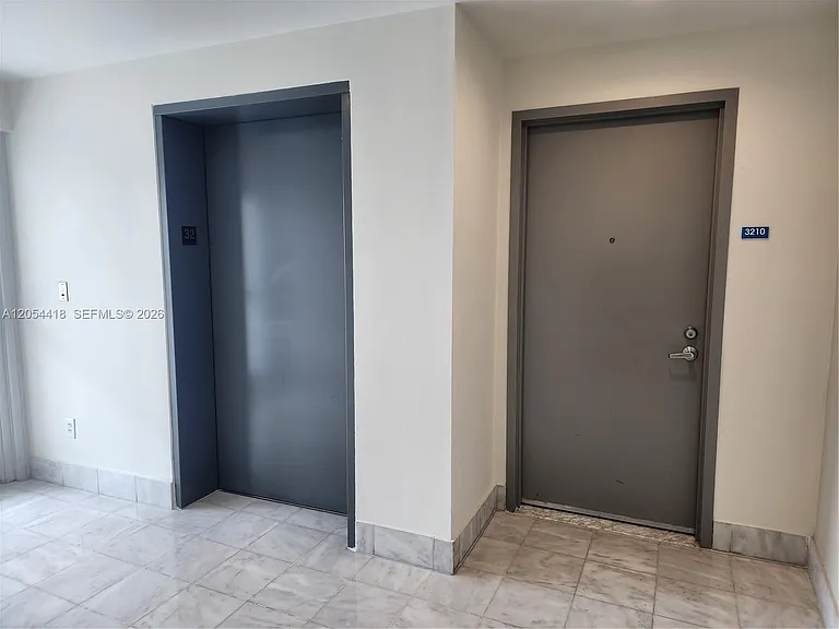 601 NE 36th St #3210 — Photo 23