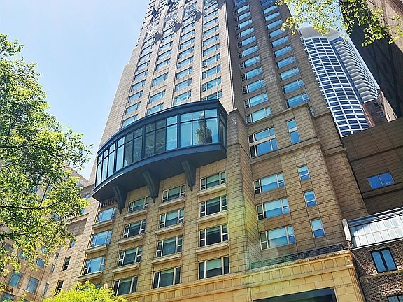 2nd image of 800 N Michigan Ave APT 4903