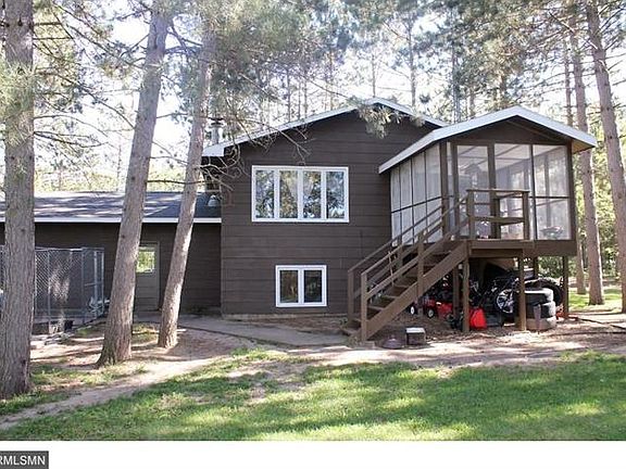 3rd image of 14875 Lynwood Dr