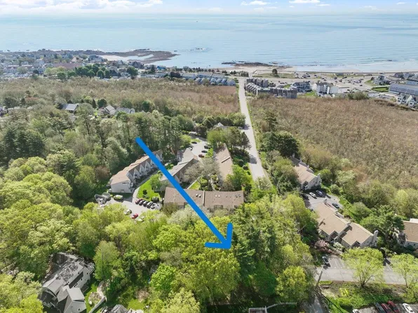 15 Cusack Road, Hampton, NH 03842