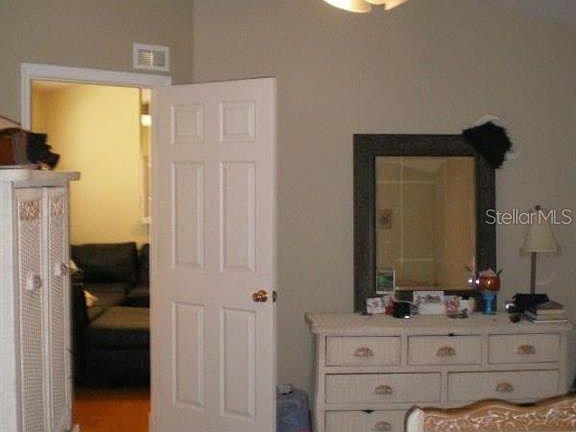 4th image of 6104 Skylarkcrest Dr