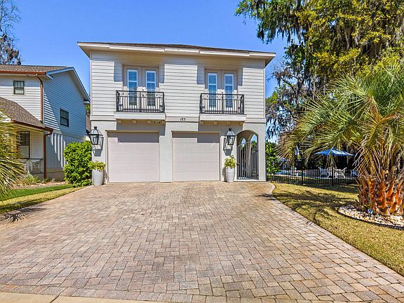 2nd image of 123 Beacon Point Dr