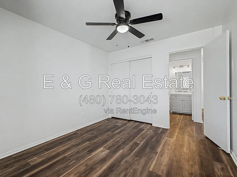 3121 E Wagoner Rd — Photo 23