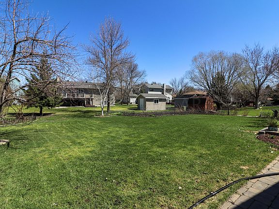 5th image of 1416 16th Ave E