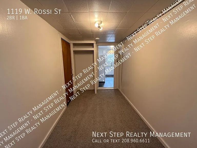 1119 W Rossi St — Photo 13