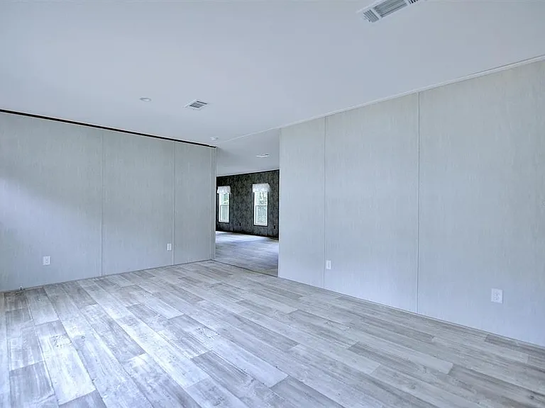 8595 NW 13th Ct — Photo 8