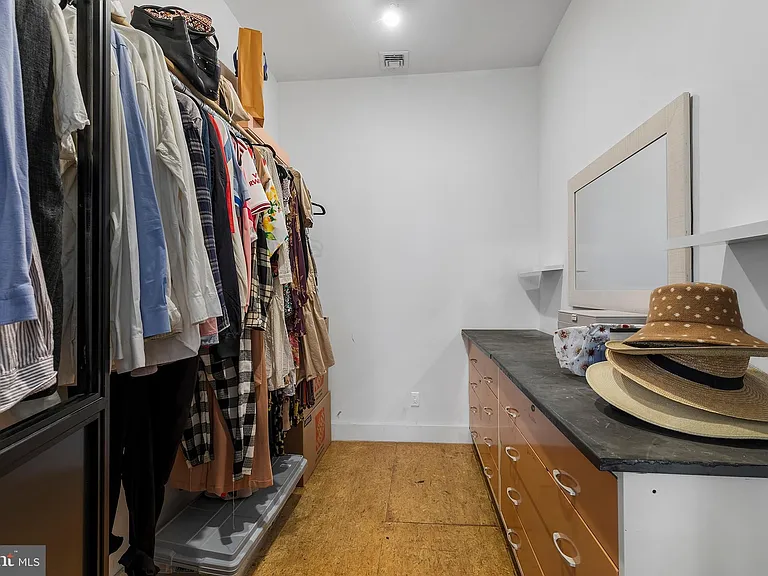 2020 E Fletcher St #1&2 — Photo 29