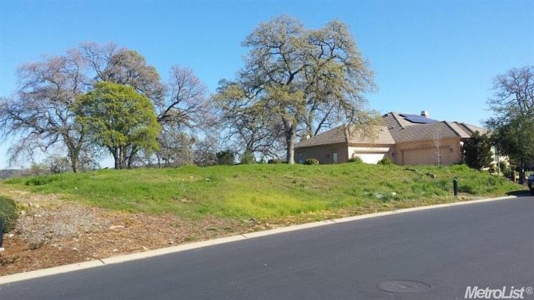 1st image of 5523 Sur Mer Dr