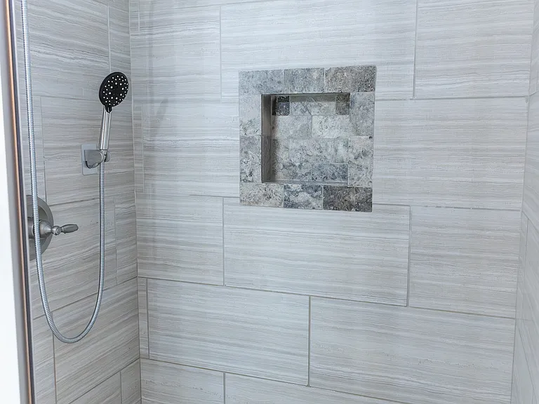 906 Adirondac Way — Photo 12