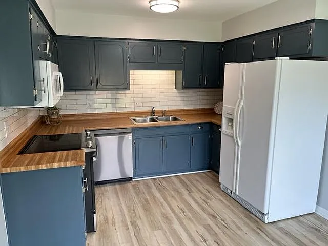 606 Timber Ct — Photo 3