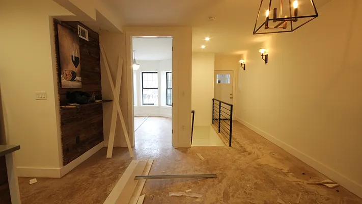 Rented by Nooklyn NYC LLC | media 33