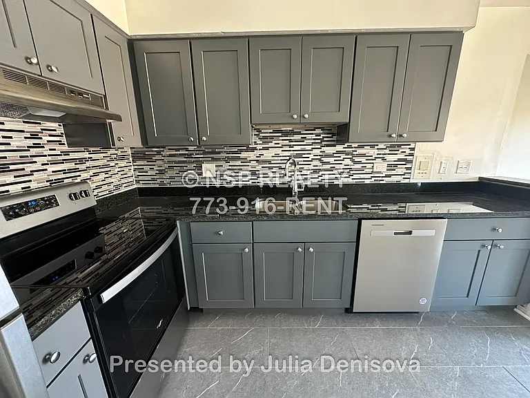 1653 Oakwood Ave #3C — Photo 2