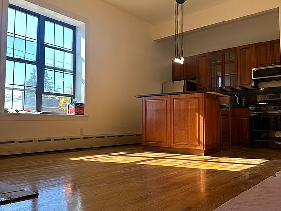 5th image of 7524 11th Ave APT 3R