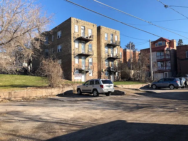 3 bed, 1200 sqft, $1,400 — Photo 4