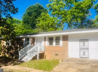 93 North St, Lumpkin, GA 31815