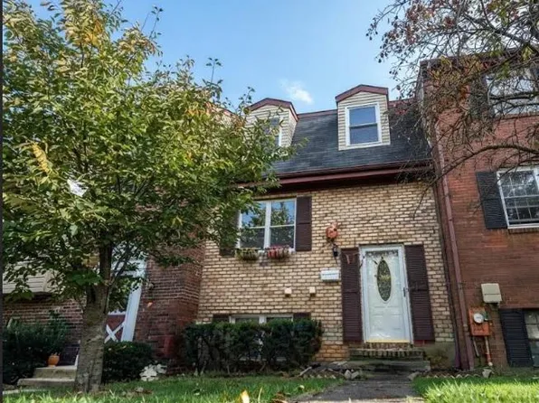 19 Wimbledon Ln, Owings Mills, MD 21117