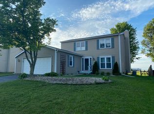 9692 Bishopswood Ln, Perrysburg, OH 43551