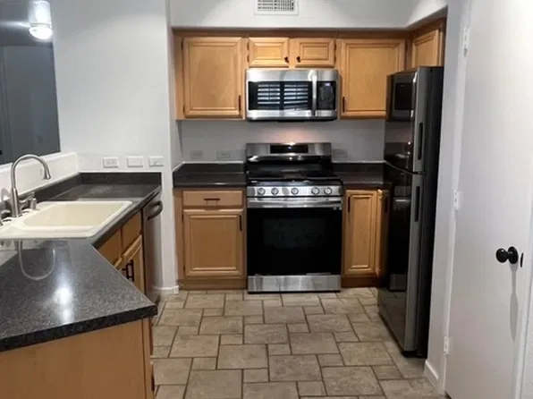 10245 S Maryland Pkwy Unit 1221, Las Vegas, NV 89123