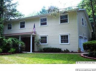 2 Emerson Dr, Morganville, NJ 07751